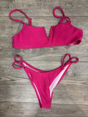 SHEIN Bright Pink Textured V-Notch Bikini Set